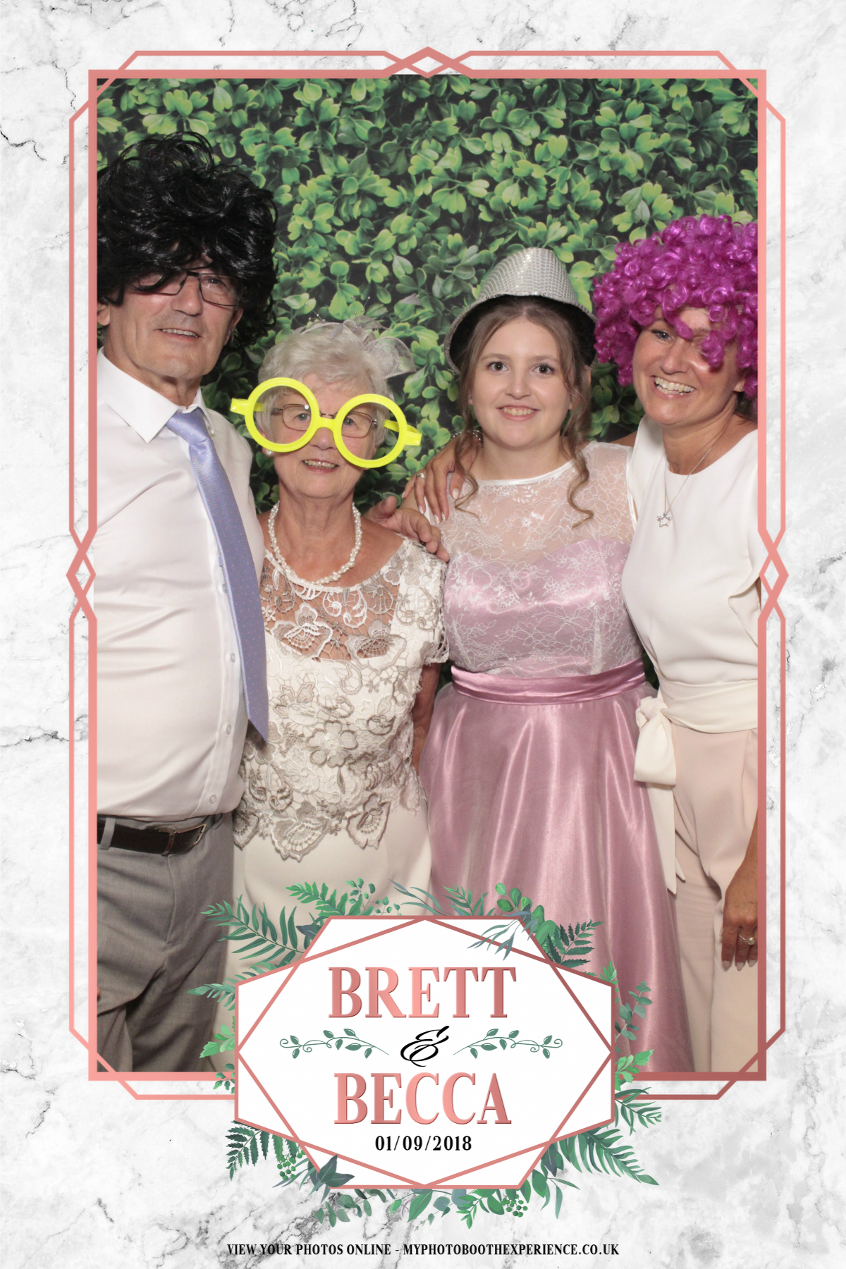 Brett & Becca's Wedding | View more photos from the event at gallery.myphotoboothexperience.co.uk/u/MyPhotoBoothExperienceLtd/Brett-Beccas-Wedding
